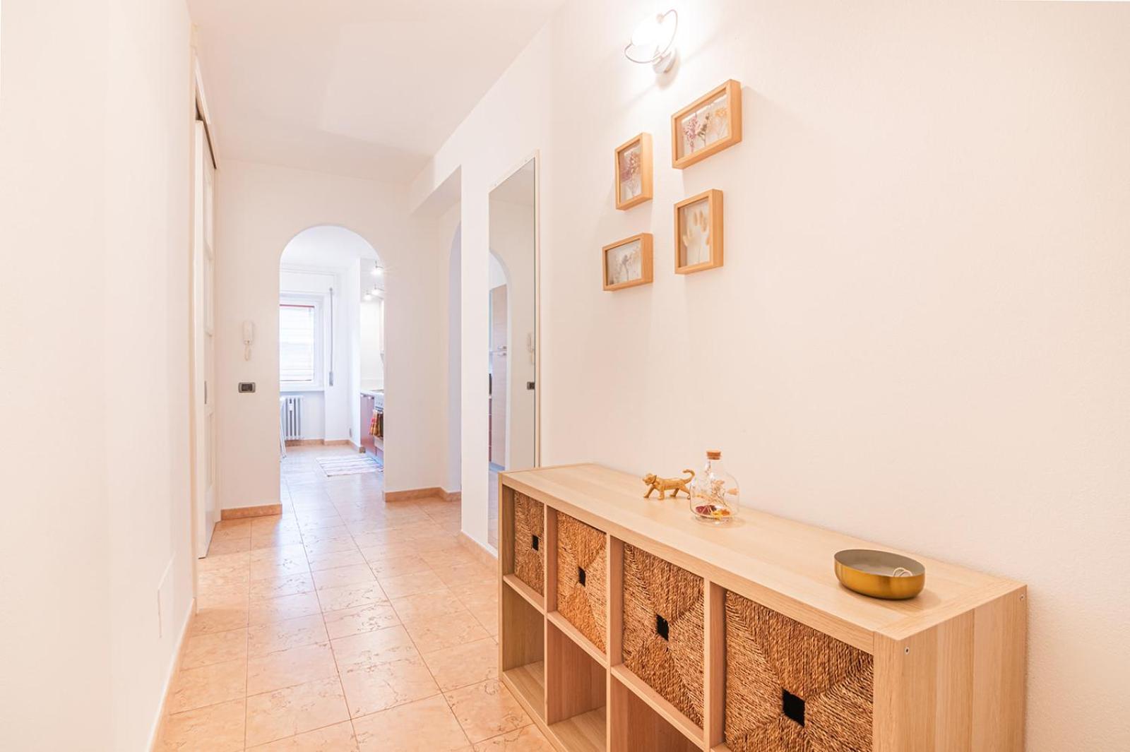 Casa Lella Lägenhet Dervio Exteriör bild